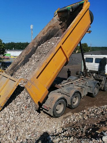 Вторичный щебень бой бетона фр. 20-40 с доставкой минск